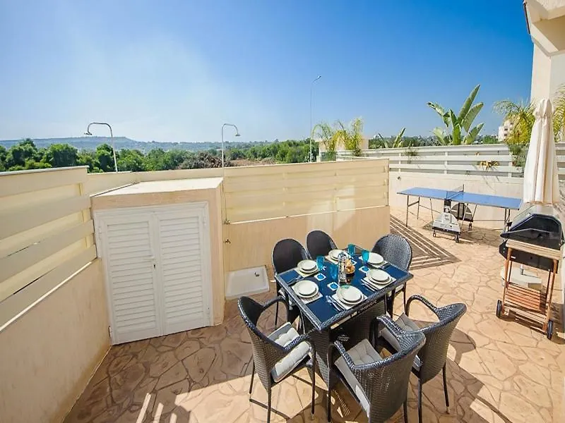 Pernera Holiday Villa 012 Protaras 0*,